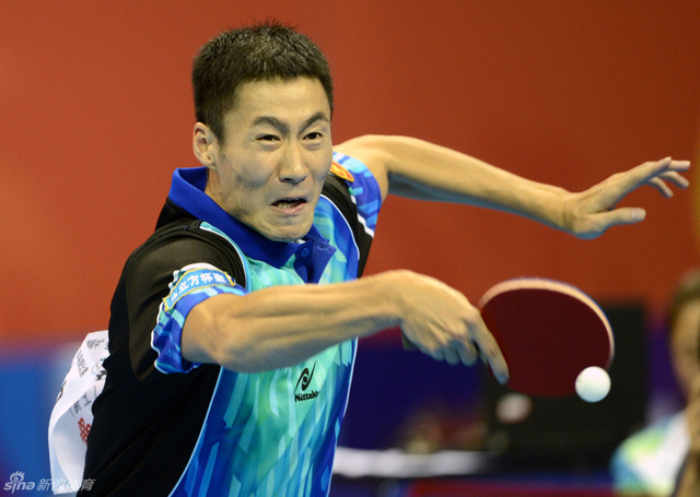 王励勤在比赛中