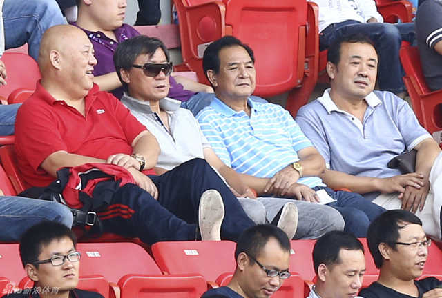 足协涉赌出狱人员范广鸣观战全运