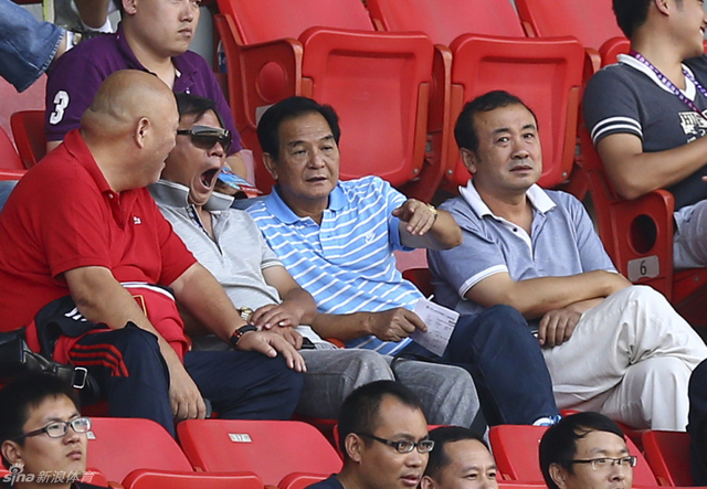 足协涉赌出狱人员范广鸣观战全运