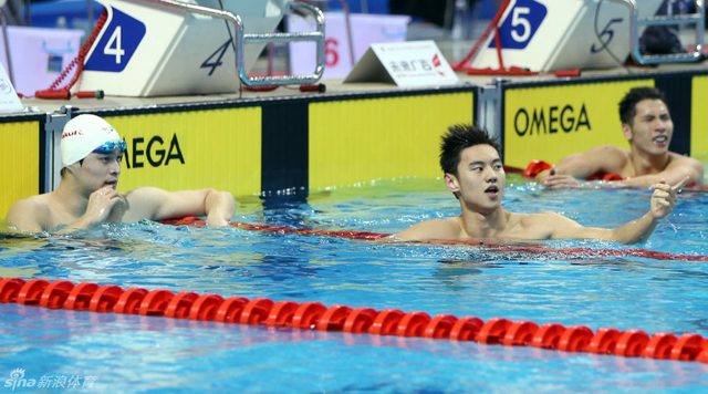 宁泽涛获胜后庆祝