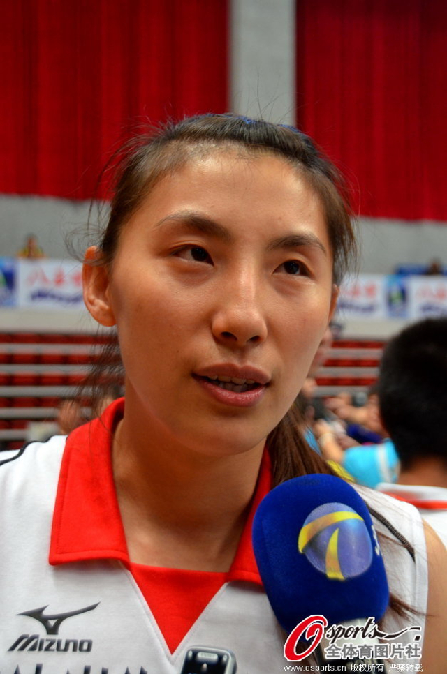 天津女排选手李娟