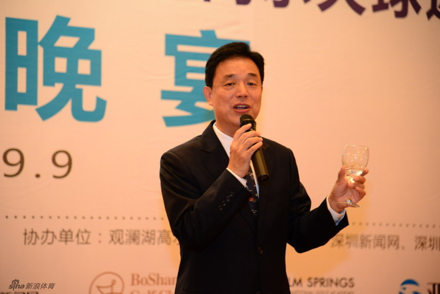 熊家源引吭高歌