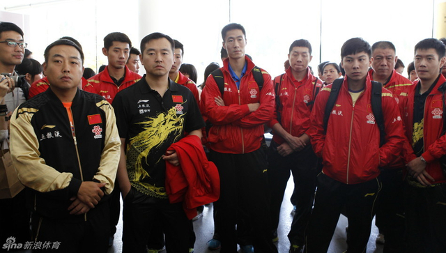 国手们参观北大校史展