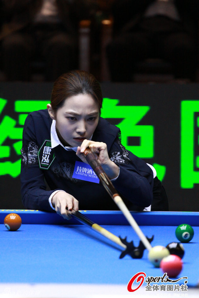 车侑蓝使用架杆器