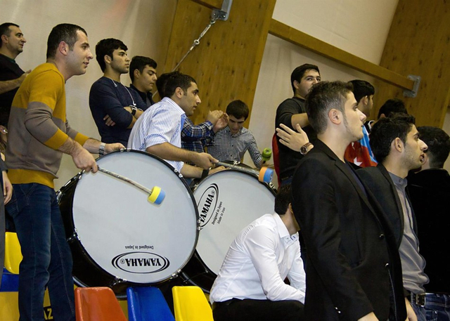 阿塞拜疆观众助威