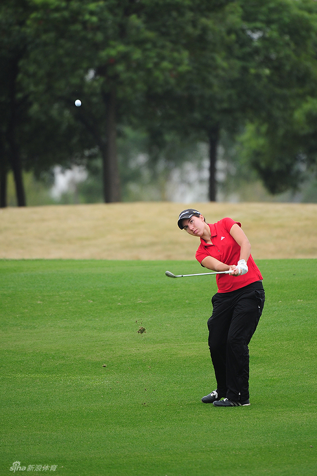 卡洛塔-希甘达切球