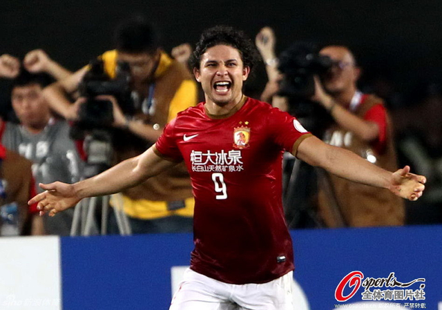 决赛次回合1-1首尔FC