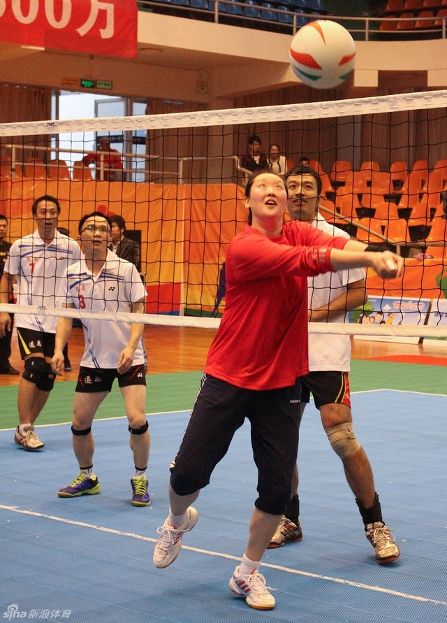 中国公园排球公开赛南宁站拉开战幕