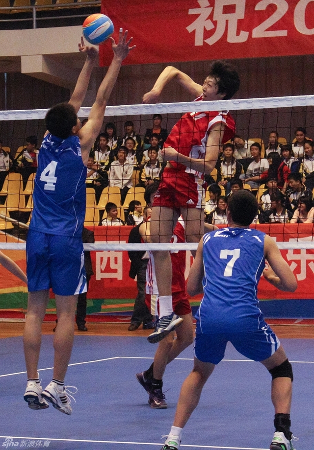 中国公园排球公开赛南宁站拉开战幕