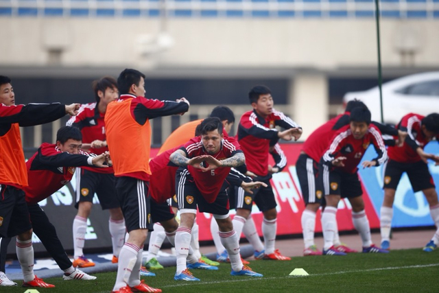 张琳芃很卖力气