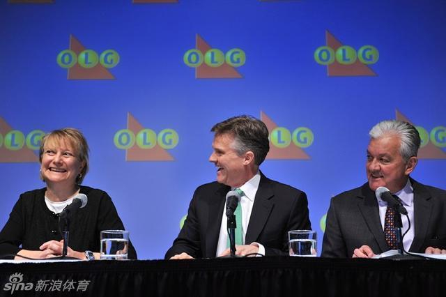 新闻发布会现场