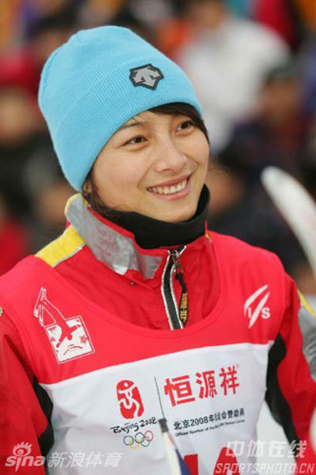 李妮娜