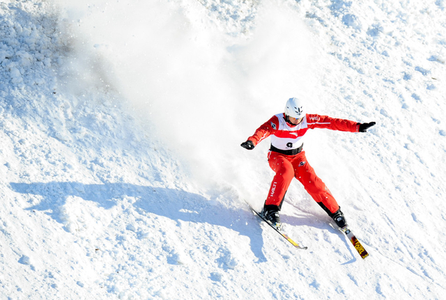 刘忠庆在比赛中