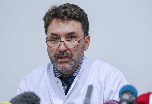 神经外科专家答记者问