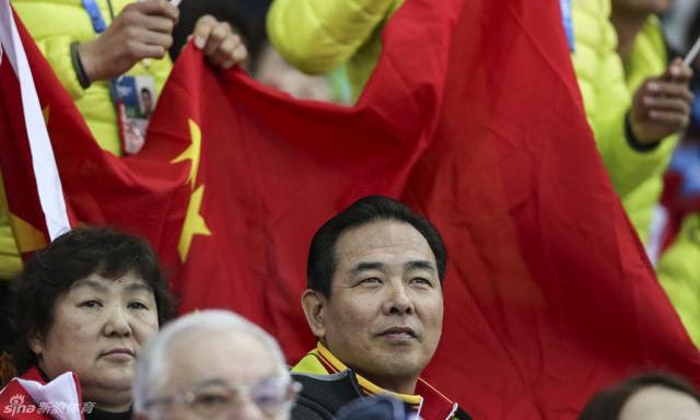 蔡振华看台观看