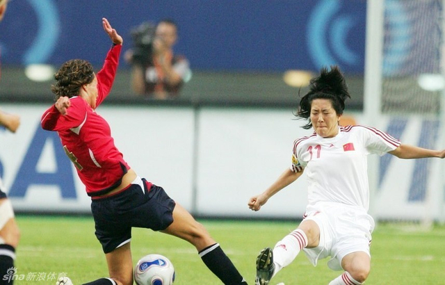 身穿11号挑战挪威