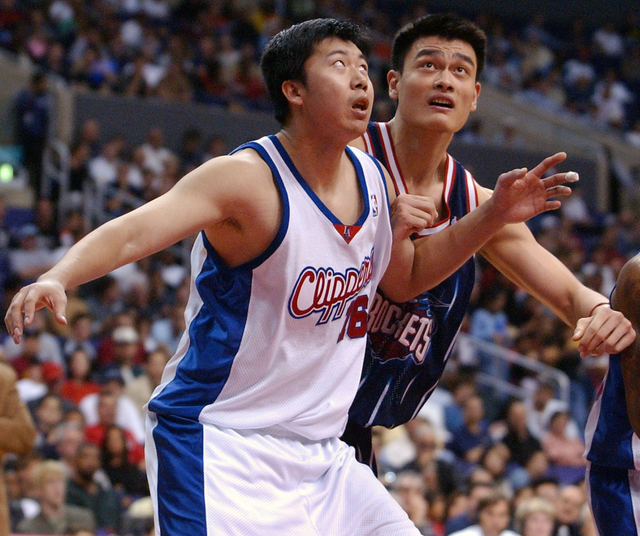 2002年11月24日NBA的中国德比