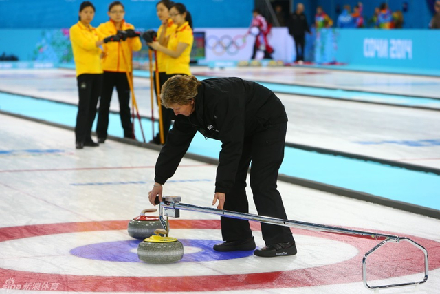 裁判利用器械来进行判断