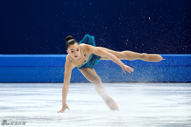 达勒曼失误摔倒