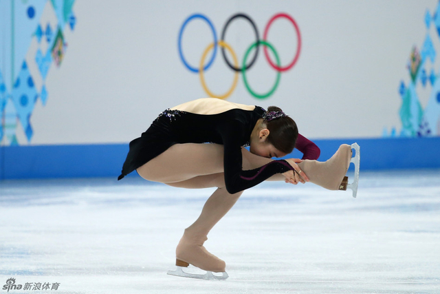 金妍儿在比赛中