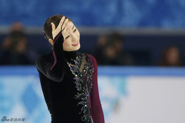 金妍儿完成比赛