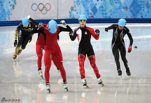 武大靖晋级决赛