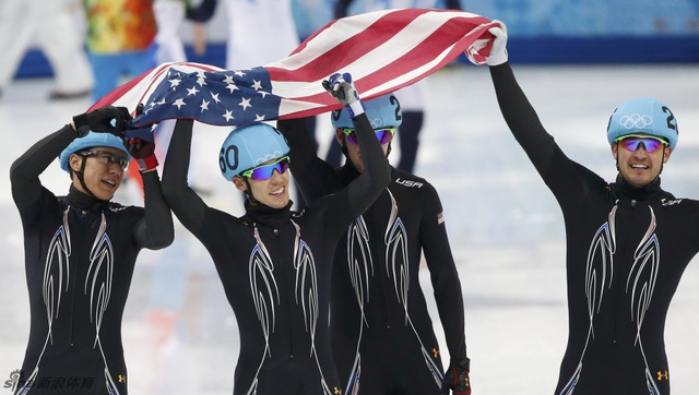 美国队获得银牌