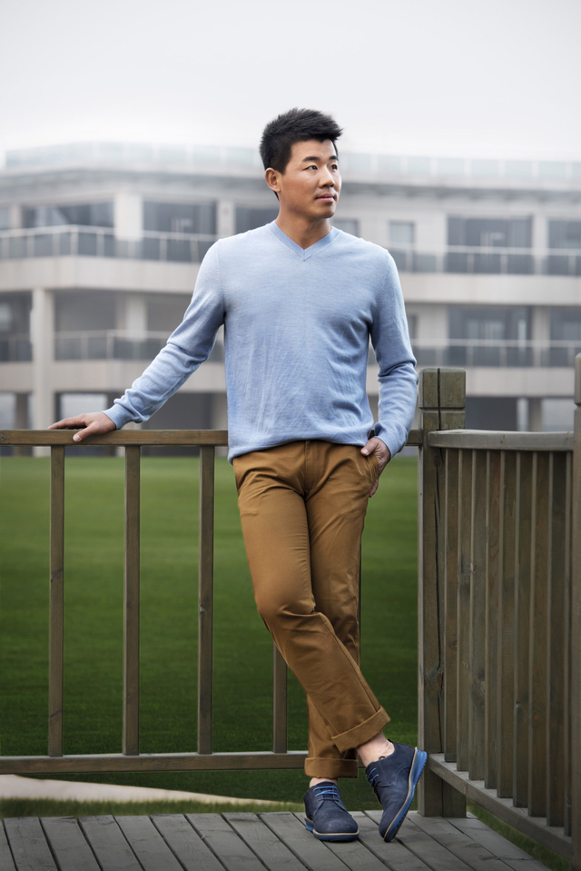 吴阿顺穿着肯图系列