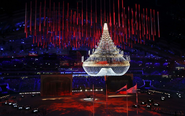 绚丽多彩的体育馆