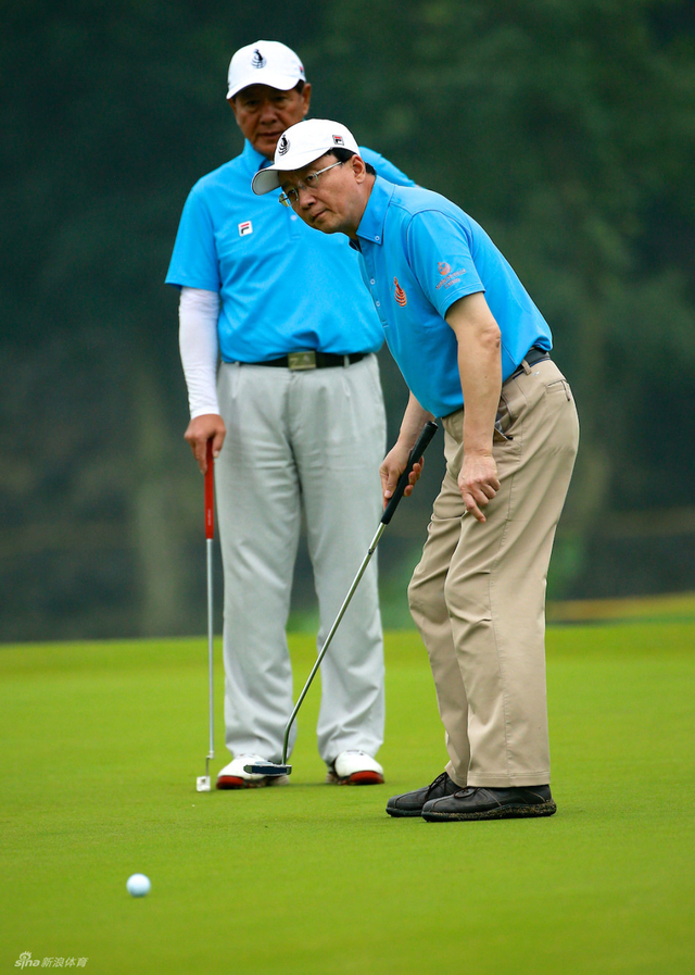 孙正平参加配对赛