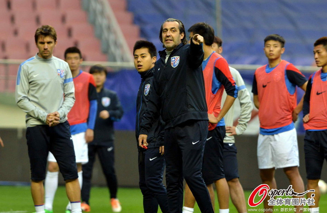 巴蒂斯塔指挥训练