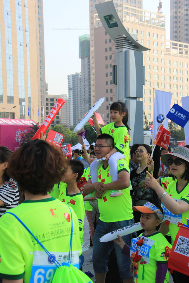 兰马就是全家总动员