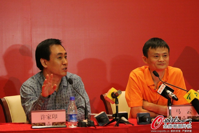 发布会两人侃侃而谈