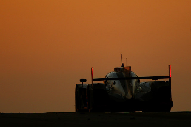 奥迪车组在比赛中