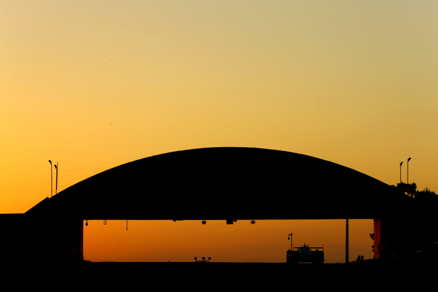 奥迪车组在比赛中