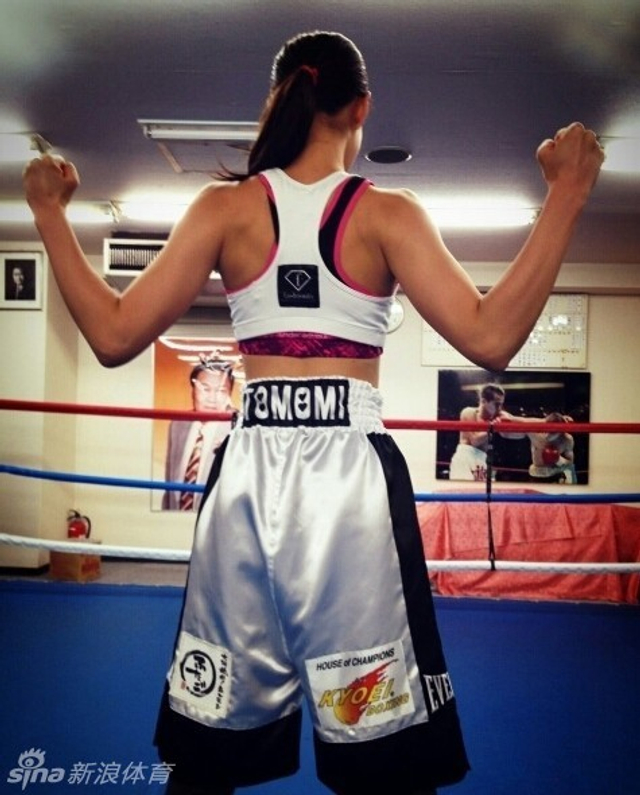 昆仑决九头身美女高野人母美