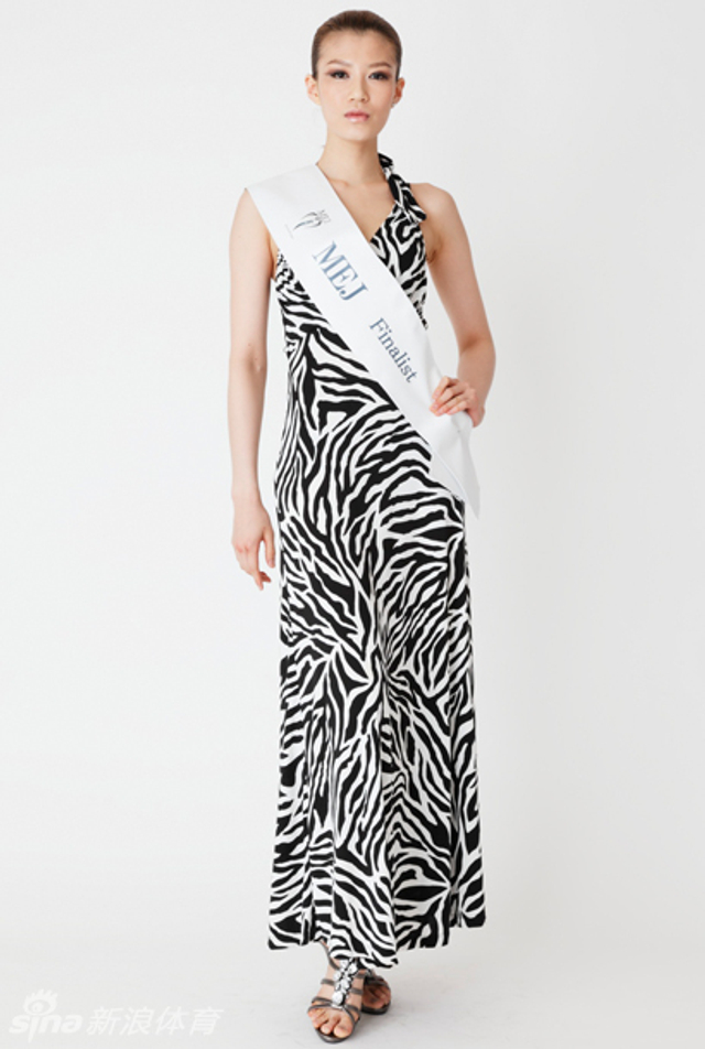 昆仑决九头身美女高野人母美