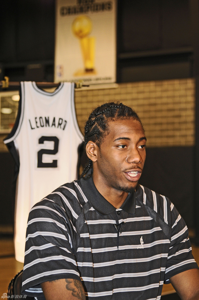 莱昂纳德与乔治联手狙击浓眉关键球引高潮