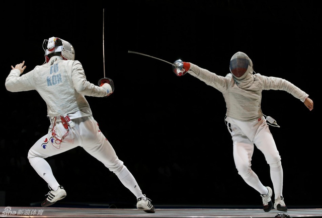 男佩决赛科瓦莱夫VS具本佶