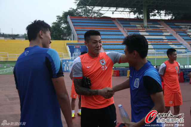 王永珀王晓龙打闹