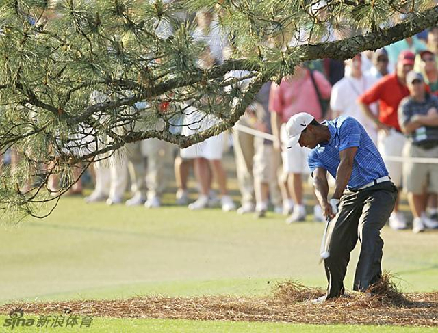 2011年4月26日大师赛后左膝与跟腱受伤