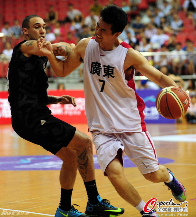 四国赛宏远惨败新西兰