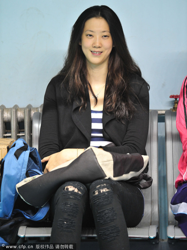 女排运动员薛明