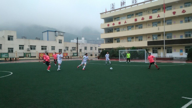 流畅的团队配合