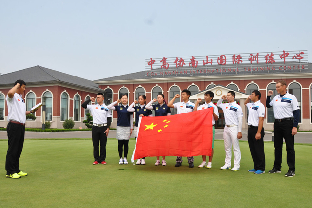 运动员参加反兴奋剂宣誓仪式