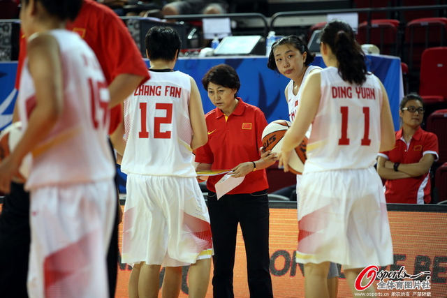 女篮中国71-57哈萨克