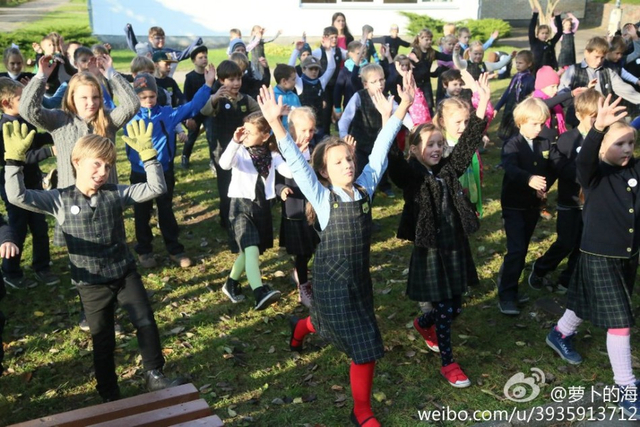 中国第八套广播体操走进立陶宛小学