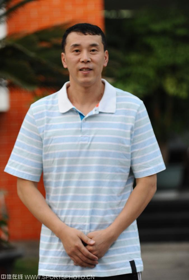 中国女排助理教练包壮