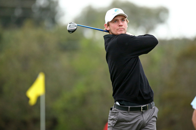 辛诺特暂居榜首