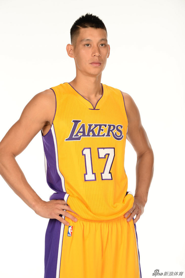 林书豪新的征程